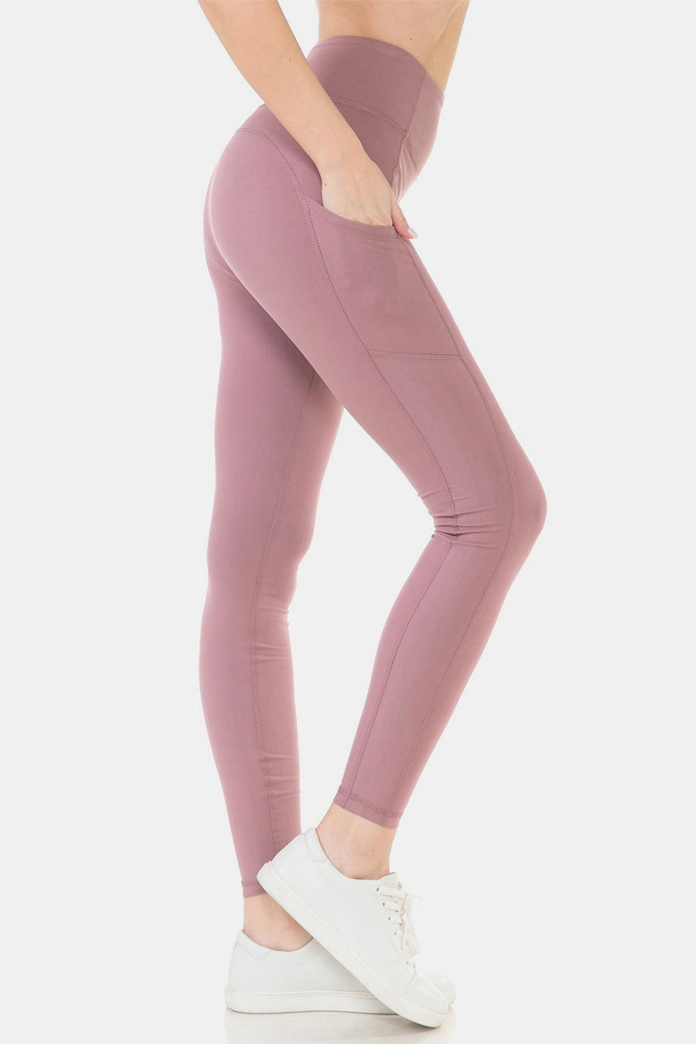 Lunar Rock Wide Waistband High Waist Leggings Trendy Active Leggings Outfit Idea for Women | Ro + Ivy