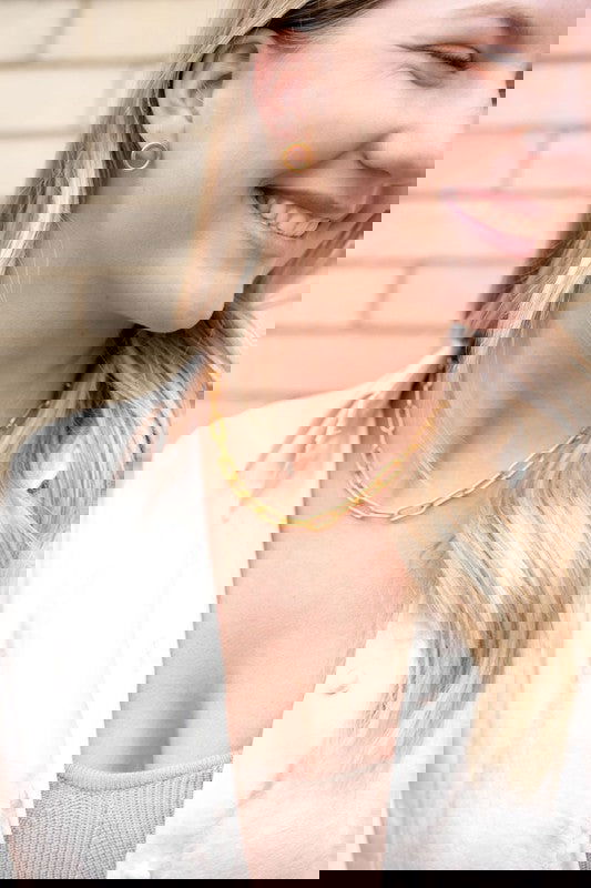 Women's Gold Medium Hoop Studs | Trendy Earrings Outfit Idea for Women by Ro + Ivy | Elevated Basics, Modern Comfort & Style