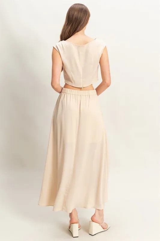 Sleeveless Top and Maxi Skirt Set – outfit idea for women | Ro + Ivy