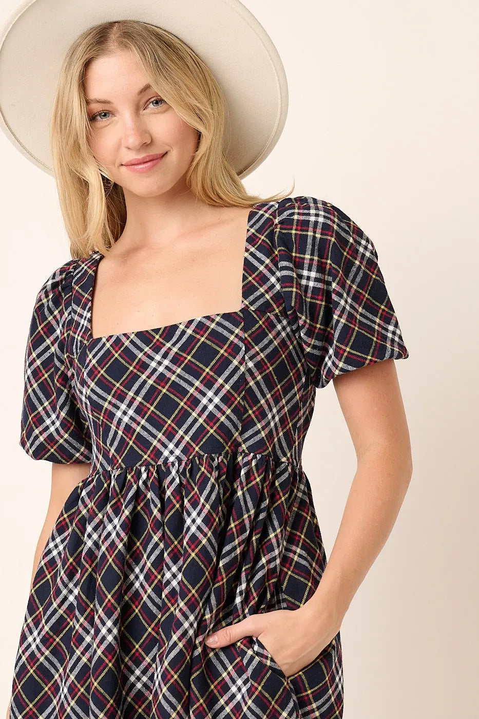 Checkered Print Puff Sleeve Babydoll Mini Dress – outfit idea for women | Ro + Ivy