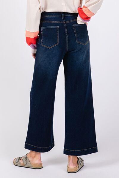 High Waist Wide Leg Jeans Trendy Jeans Outfit Idea for Women | Ro + Ivy