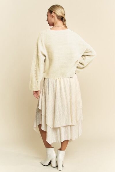 Diamond Cable Pattern Drop Shoulder Sweater in Ivory Trendy Sweaters Outfit Idea for Women | Ro + Ivy