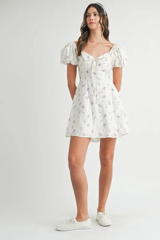 Floral Print Puff Sleeve Mini Dress – outfit idea for women | Ro + Ivy