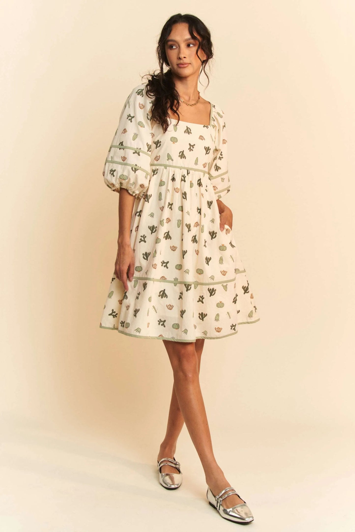 Cactus Printed Poplin Contrast Piping Mini Dress – outfit idea for women | Ro + Ivy