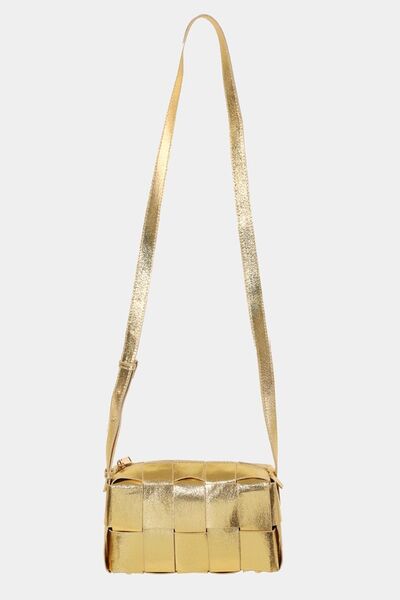 Gold One Size Woven Crossbody Bag with Adjustable Strap Trendy Crossbody Bags Outfit Idea for Women | Ro + Ivy