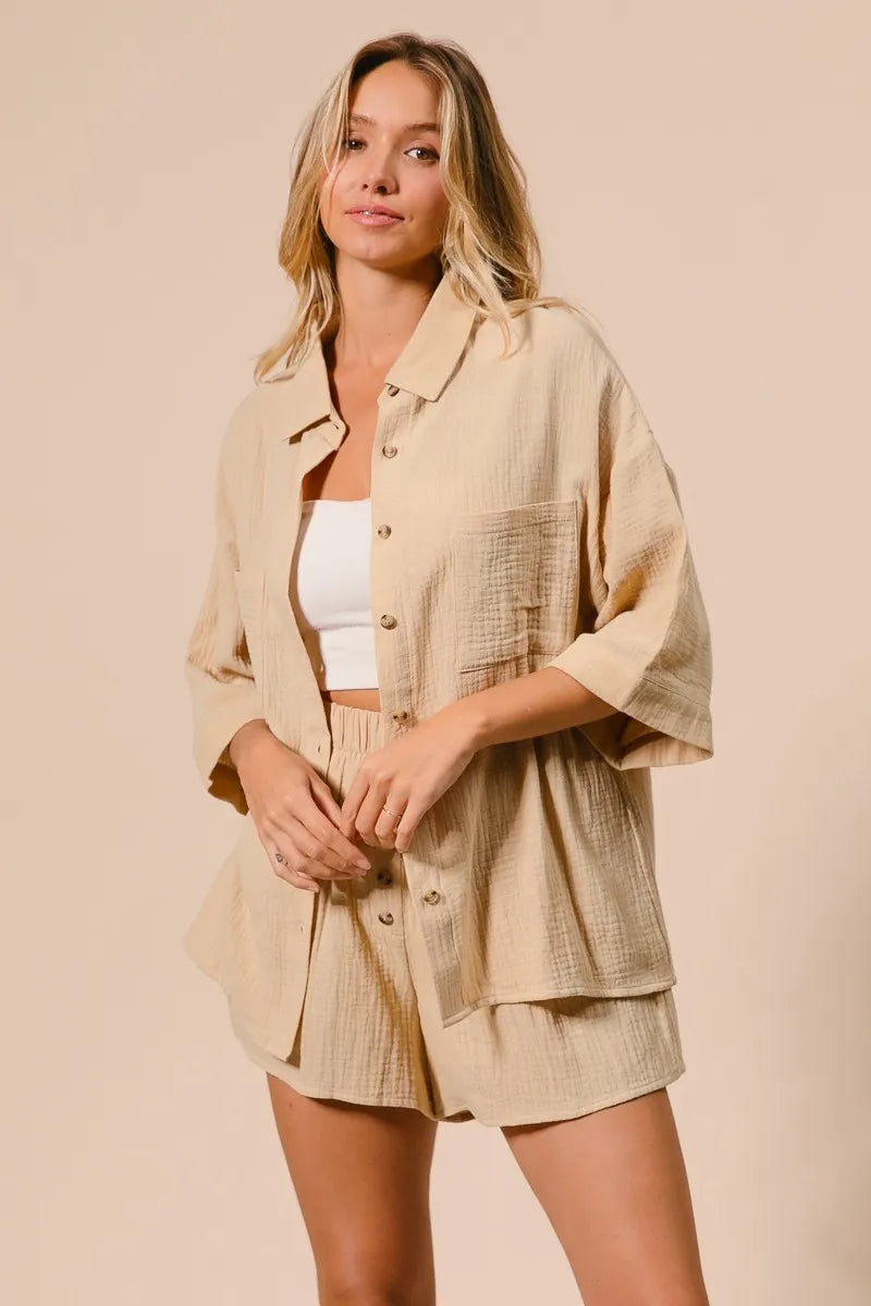 Crinkle Gauze Shirt And Short Set – outfit idea for women | Ro + Ivy