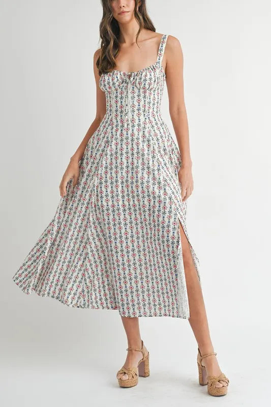 Floral Print Bustier Back Lace Up Midi Dress – outfit idea for women | Ro + Ivy