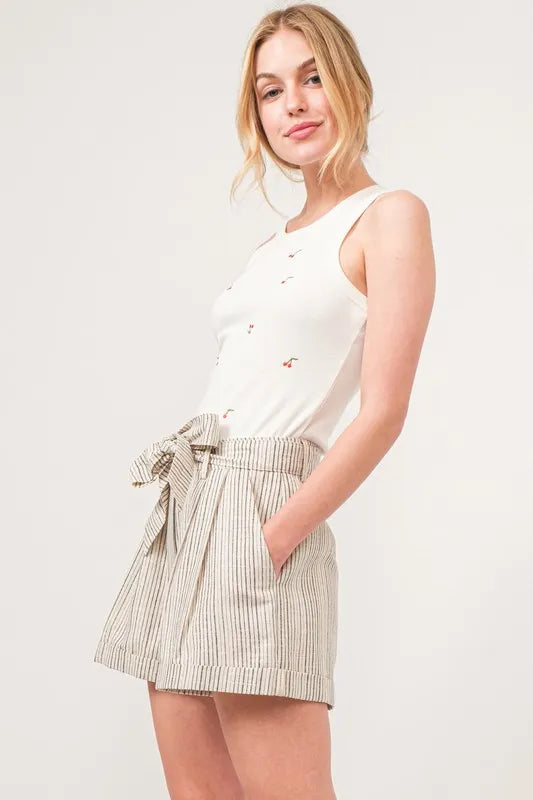 Linen Blend Striped Flowy Shorts – outfit idea for women | Ro + Ivy