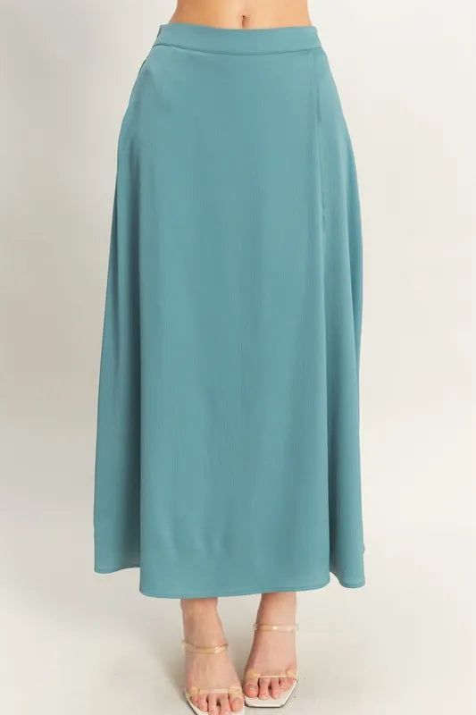 Sleeveless Top And Maxi Skirt Set – outfit idea for women | Ro + Ivy