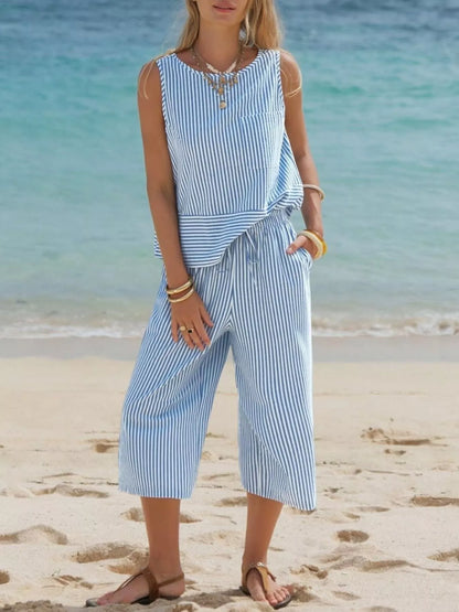 Women's Striped Sleeveless Top and Cropped Pants Set - Matching Sets