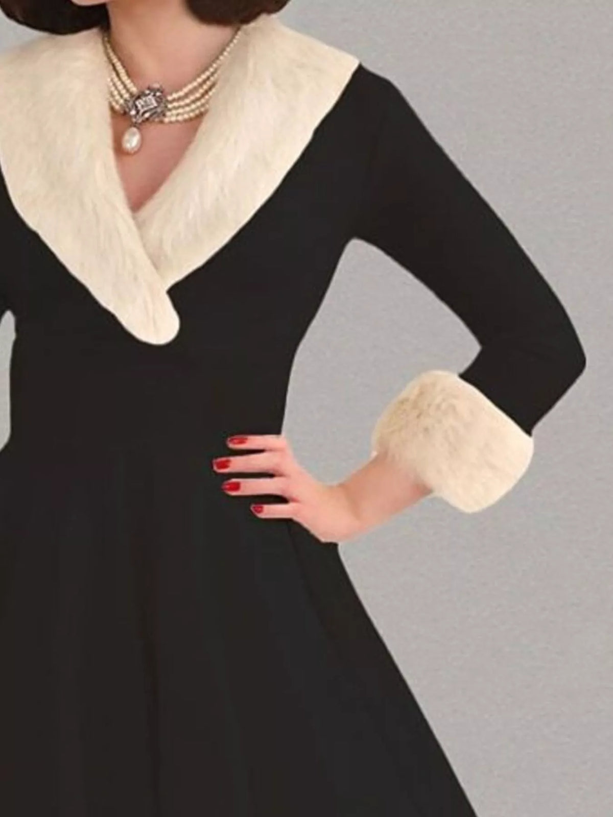 Christmas Dress with Faux Fur Trim and Sleeveless Silhouette
