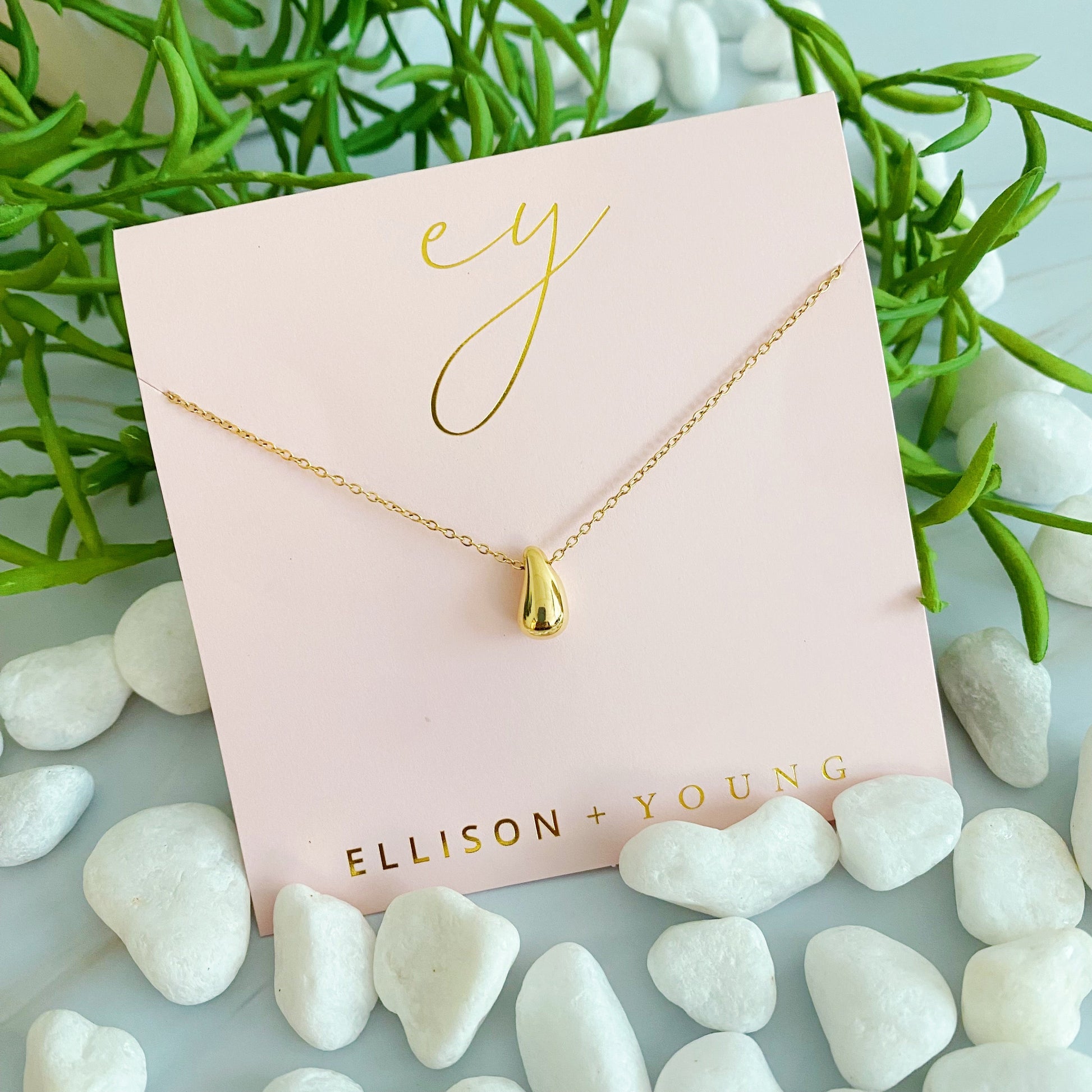 Dainty Teardrop Pendant Necklace — Minimalist Everyday Jewelry - Gold Necklaces