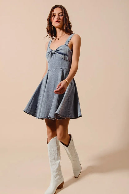 Mineral Washed Sweetheart Bow Neckline Fit and Flare Dress in Denim | Trendy Knee Length Dresses Outfit Idea for Women by Ro + Ivy | Elevated Basics, Modern Comfort & Style