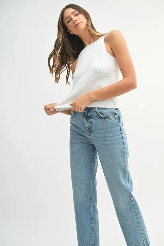 Minimalist Ribbed Halter Neck Knit Top | Trendy Tops Outfit Idea for Women by Ro + Ivy | Elevated Basics, Modern Comfort & Style