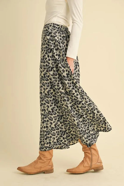 Leopard Midi Skirt | Trendy Skirts Outfit Idea for Women by Ro + Ivy | Elevated Basics, Modern Comfort & Style