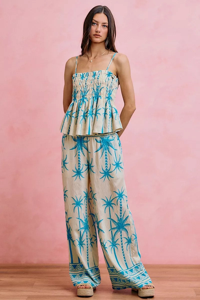 Women's Palm Tree Print Smocked Cami Top - Cami Tops