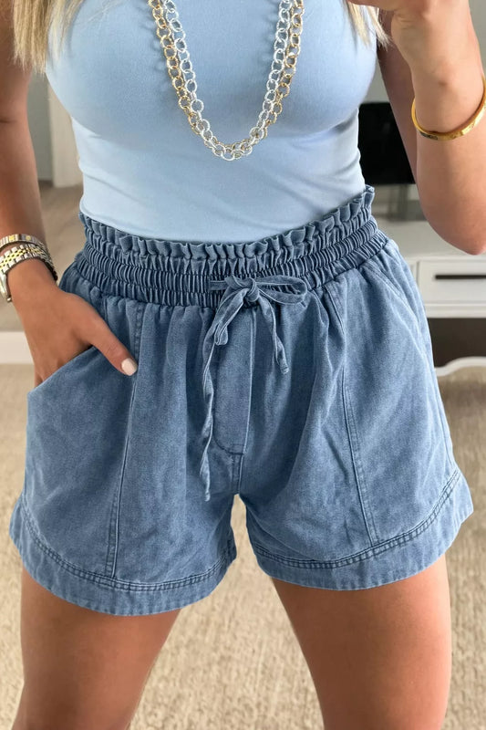 Women's Smocked Elastic Waist Denim Shorts Medium