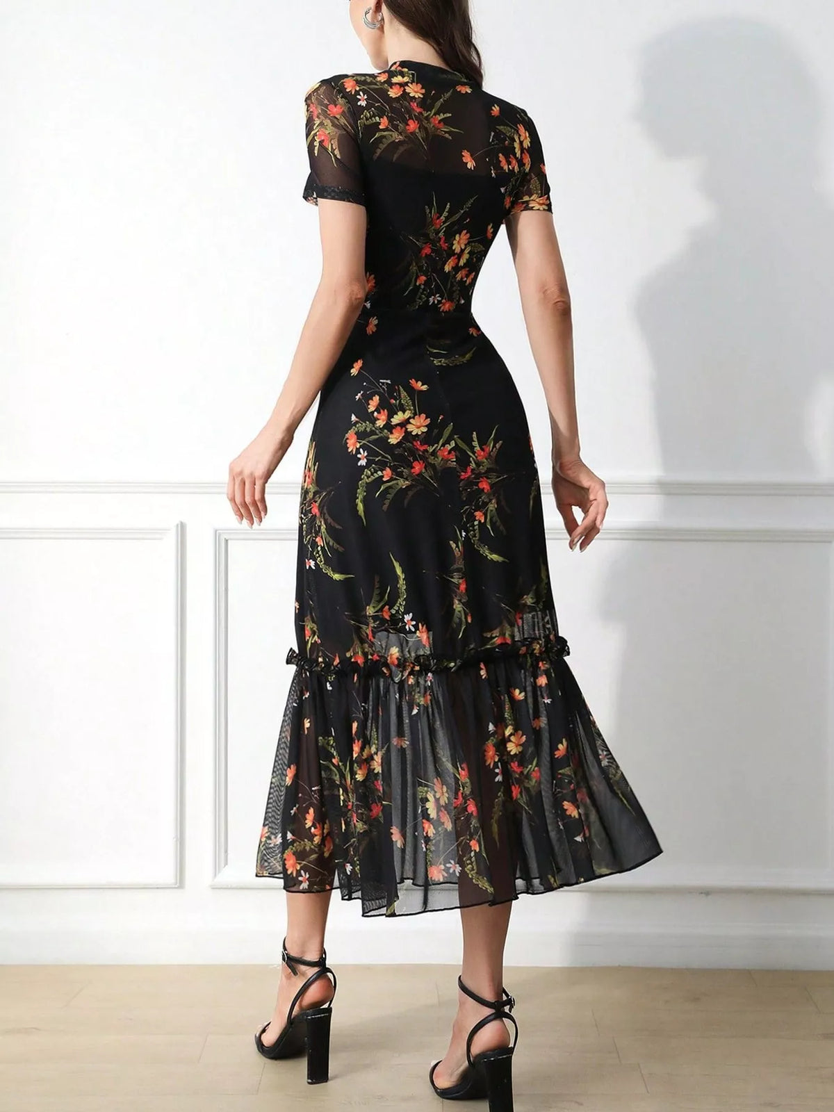 Floral Print Bodycon Midi Dress with Sheer Overlay and Ruffle Hem