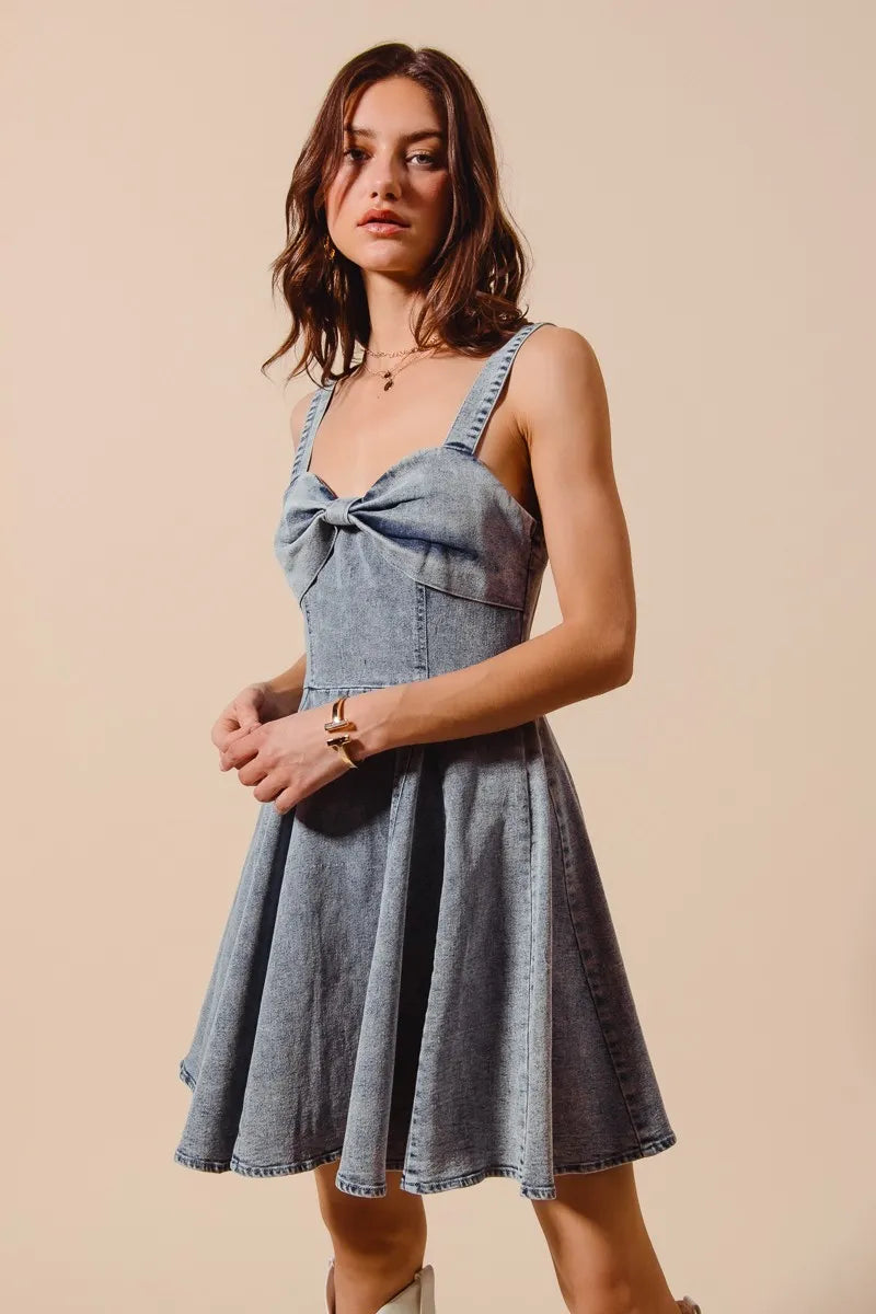 Mineral Washed Sweetheart Bow Neckline Fit and Flare Dress in Denim | Trendy Knee Length Dresses Outfit Idea for Women by Ro + Ivy | Elevated Basics, Modern Comfort & Style