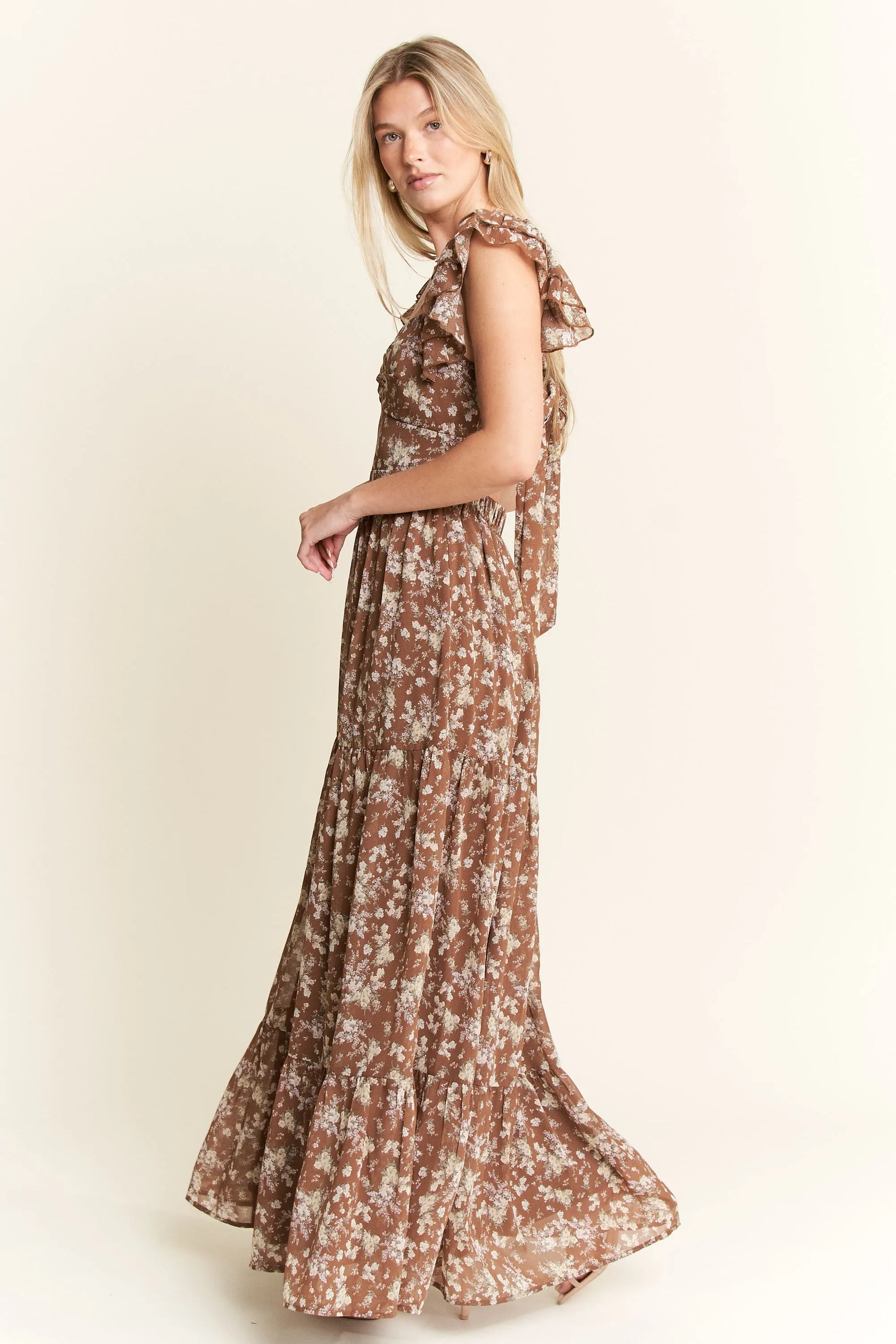 Ruffle Sleeve Tiered Maxi Dress in Mocha – outfit idea for women | Ro + Ivy