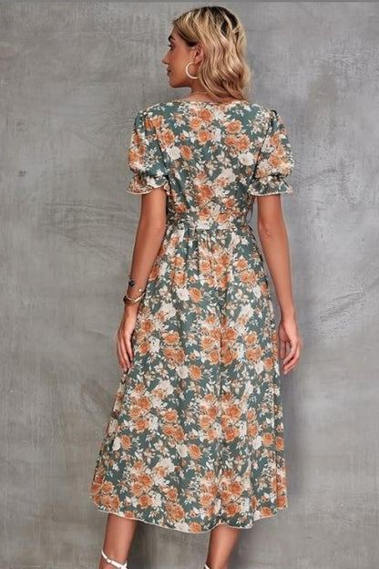 Floral Midi Dress with Slit – outfit idea for women | Ro + Ivy
