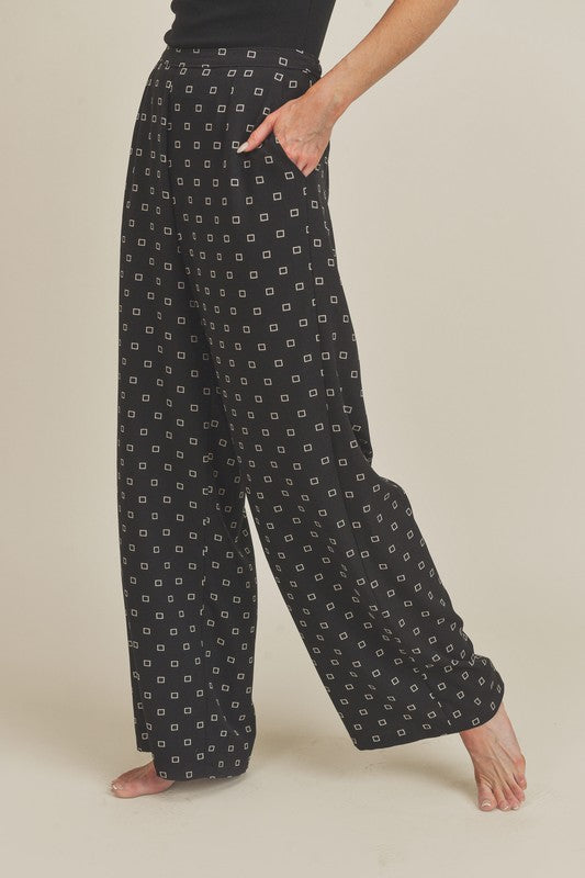 Lucy Wide Leg Pants with Square Print - Ro + Ivy