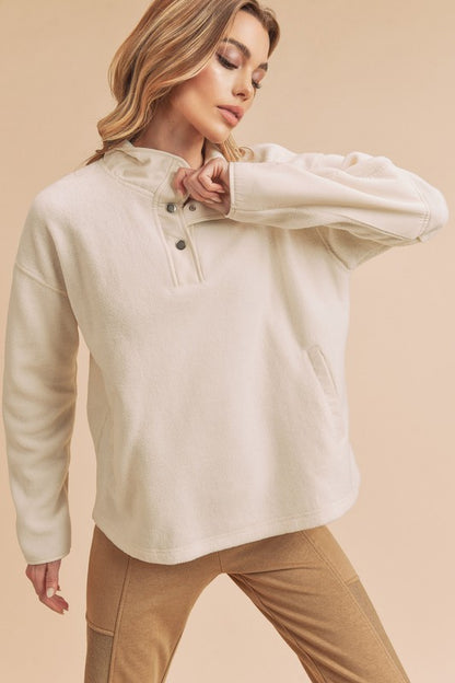 Mock Neck Peppy Pullover Sweatshirt - Ro + Ivy