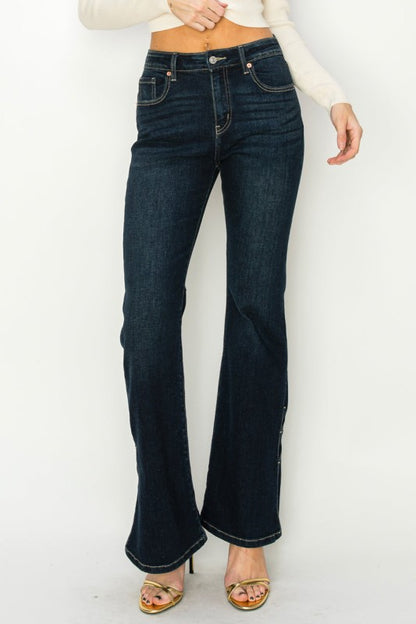 Dark Wash High Rise Flare Jeans | Trendy Jeans Outfit Idea for Women by Ro + Ivy | Elevated Basics, Modern Comfort & Style