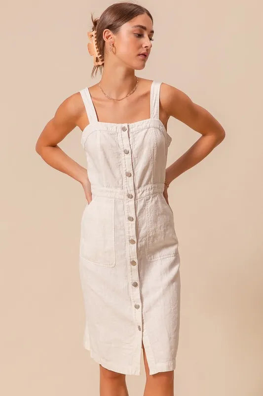 Button Down Pocket Front Pinafore Knee Length Dress – outfit idea for women | Ro + Ivy