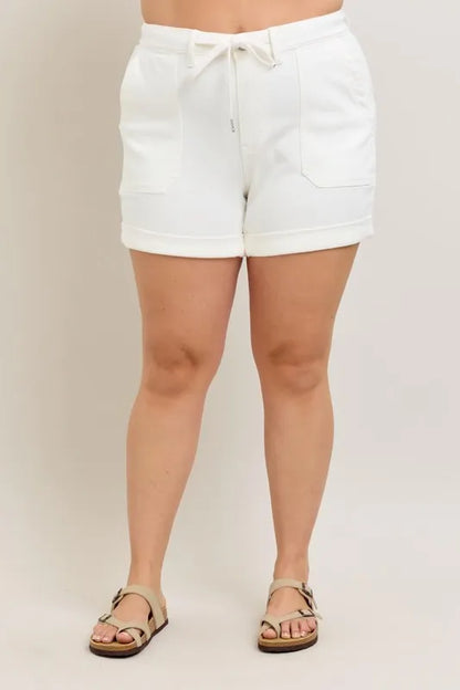 High Waist Cuff Denim Shorts – outfit idea for women | Ro + Ivy