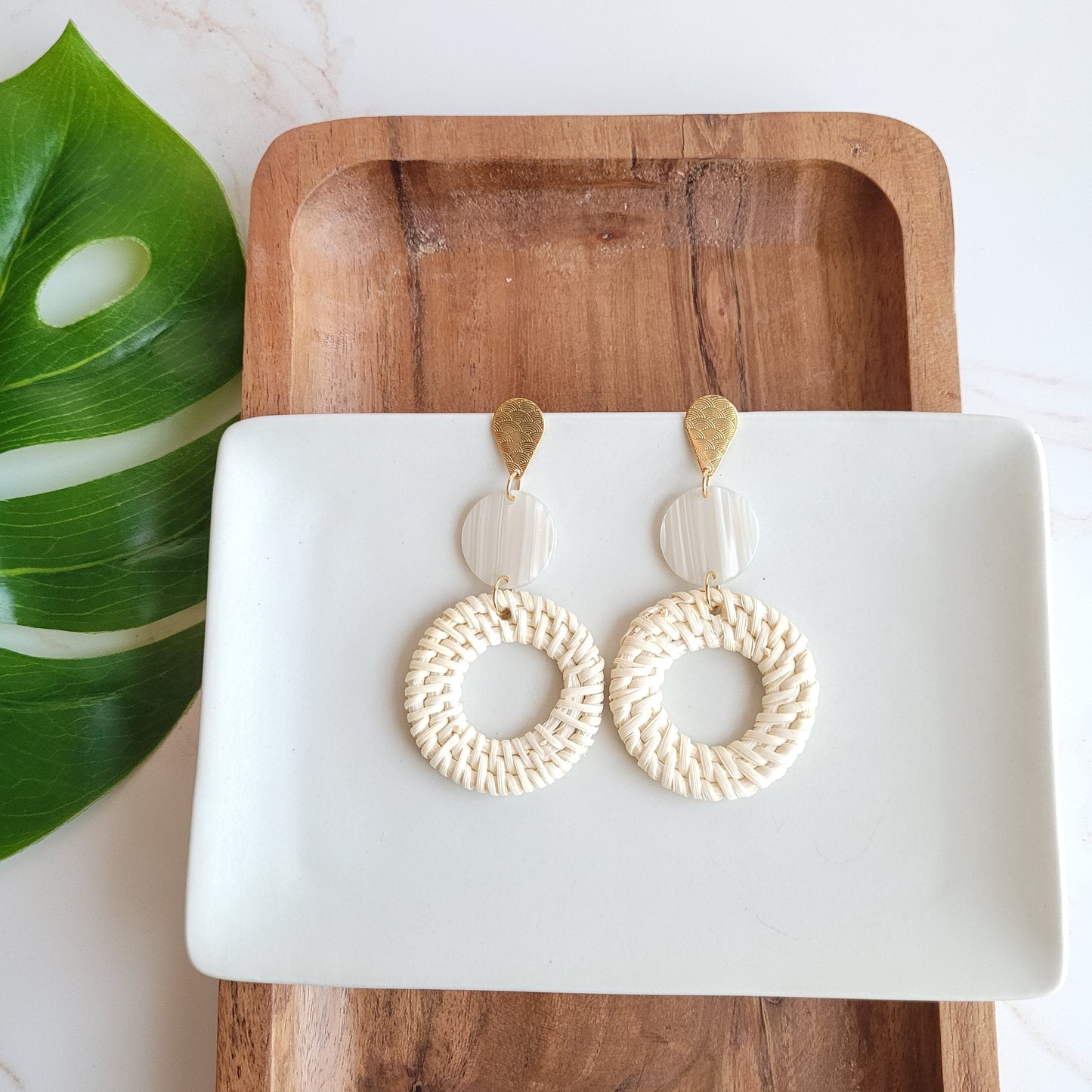 Light Rattan Seashell Statement Earrings — Lightweight Resort Wear Coastal Glam Style - Earrings