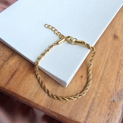 Luxe Gold Rope Stackable Bracelet — Versatile Everyday Statement Jewelry All-Occasion Style - Bracelets