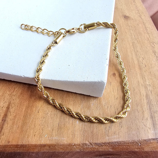 Luxe Gold Rope Stackable Bracelet — Versatile Everyday Statement Jewelry All-Occasion Style - Bracelets