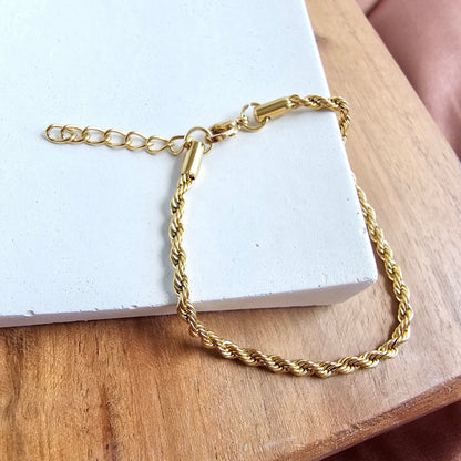 Luxe Gold Rope Stackable Bracelet — Versatile Everyday Statement Jewelry All-Occasion Style - Bracelets