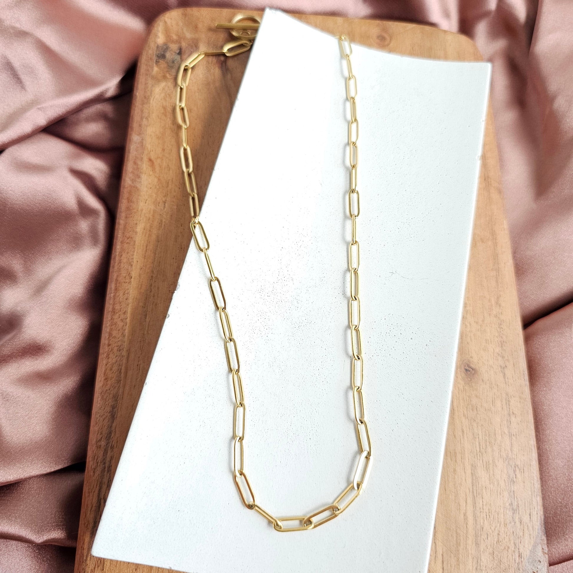 Luxe Gold Paperclip Chain Toggle Clasp Necklace 20" — 18K Plated Layering Everyday Jewelry - Necklaces