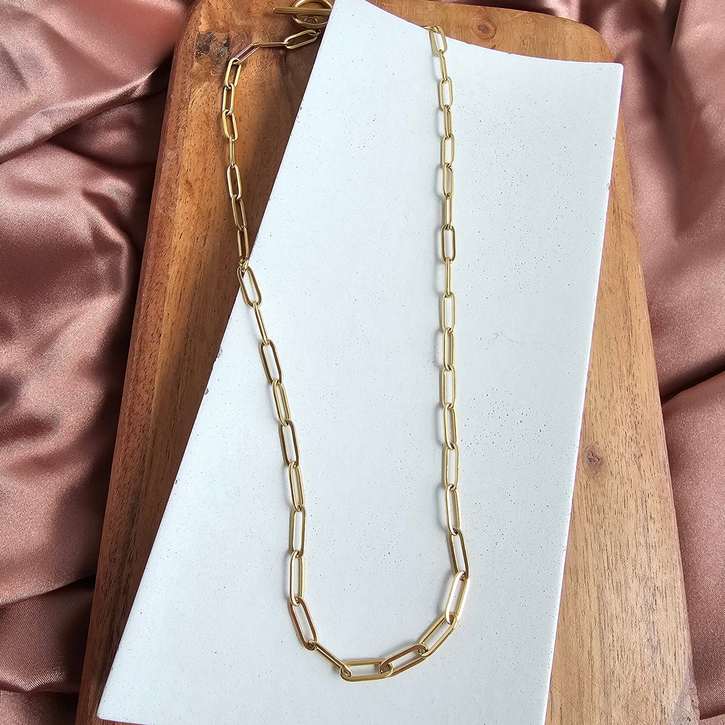 Luxe Gold Paperclip Chain Toggle Clasp Necklace 20" — 18K Plated Layering Everyday Jewelry - Necklaces