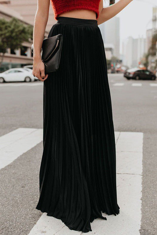 Elegant Pleated Maxi Skirt | Trendy Skirts Outfit Idea for Women by Ro + Ivy | Elevated Basics, Modern Comfort & Style