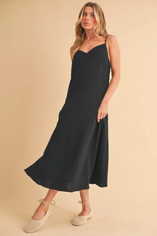 Side Button Cami Midi Dress – BLACK outfit idea for women | Ro + Ivy