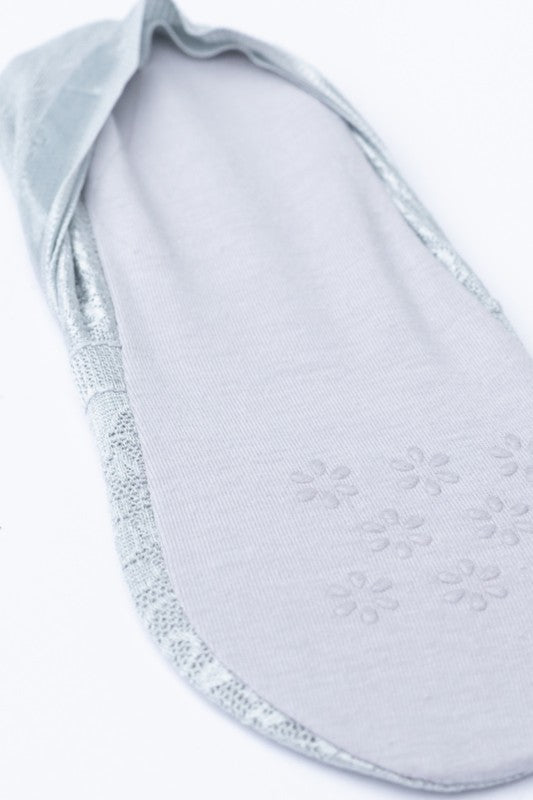 No-Show Floral Lace Slip Socks – 3 Pack | Trendy Socks Outfit Idea for Women by Ro + Ivy | Elevated Basics, Modern Comfort & Style