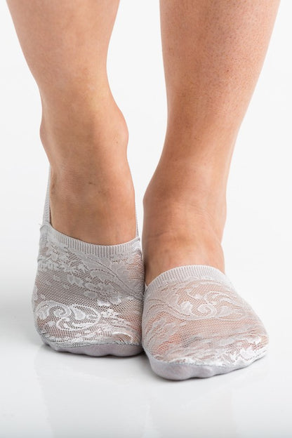 No-Show Floral Lace Slip Socks – 3 Pack | Trendy Socks Outfit Idea for Women by Ro + Ivy | Elevated Basics, Modern Comfort & Style