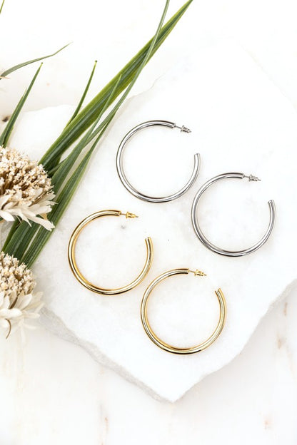 14K Stainless Steel Open Hoop Earrings | Trendy Earrings Outfit Idea for Women by Ro + Ivy | Elevated Basics, Modern Comfort & Style