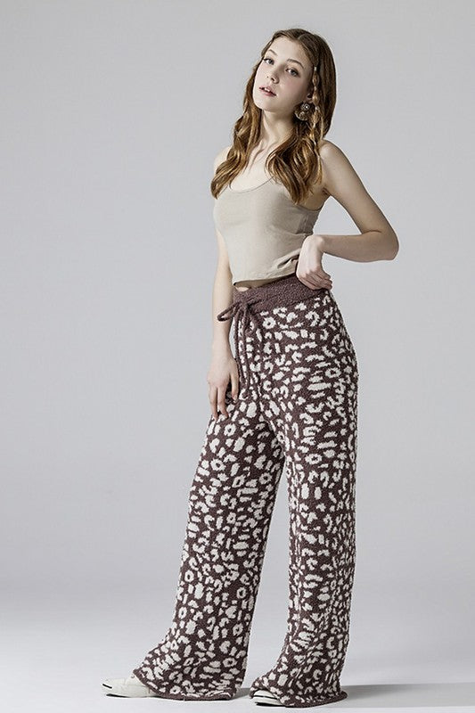 Soft Cozy Leopard Fuzzy Loungewear Pants | Trendy Loungewear Pants Outfit Idea for Women by Ro + Ivy | Elevated Basics, Modern Comfort & Style