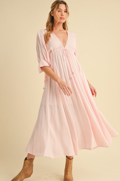 Geela Maxi Dress – outfit idea for women | Ro + Ivy