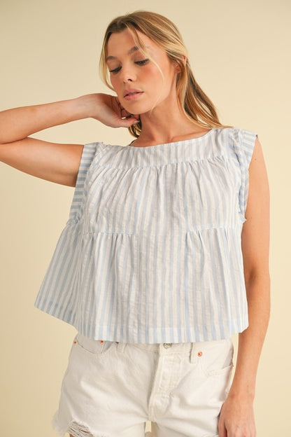 Cait Striped Short Sleeve Top – outfit idea for women | Ro + Ivy