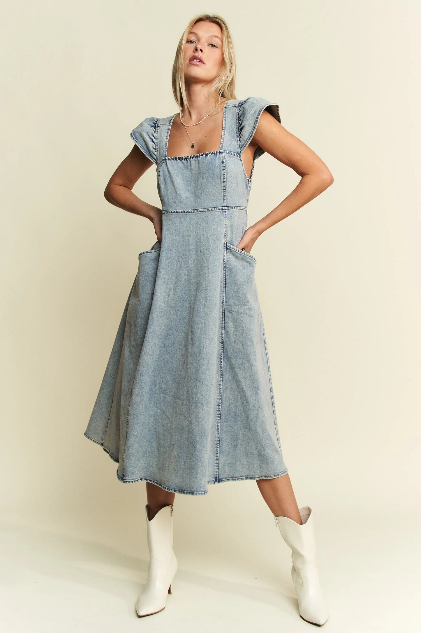 Ruffled Denim Blue Midi Dress – outfit idea for women | Ro + Ivy