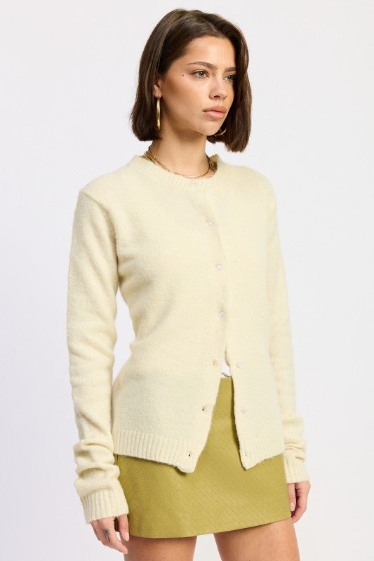 Classic Fitted Button Up Cardigan | Trendy Cardigans Outfit Idea for Women by Ro + Ivy | Elevated Basics, Modern Comfort & Style