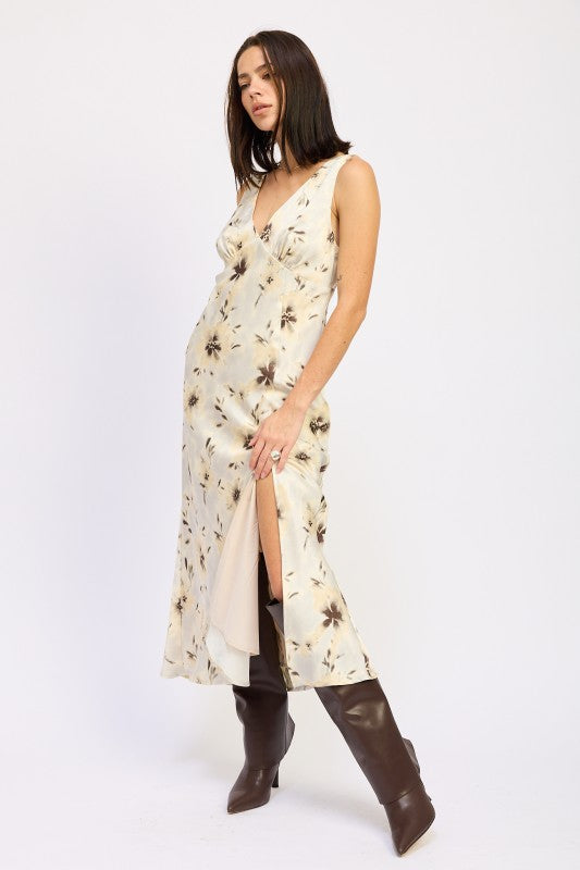 Elegant V Neck Side Slit Floral Sleeveless Midi Dress | Trendy Midi Dresses Outfit Idea for Women by Ro + Ivy | Elevated Basics, Modern Comfort & Style