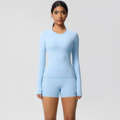 Well-in Vogue FlexContour 2-Piece Training Set | Trendy Outfit Idea for Women by Ro + Ivy | Elevated Basics, Modern Comfort & Style