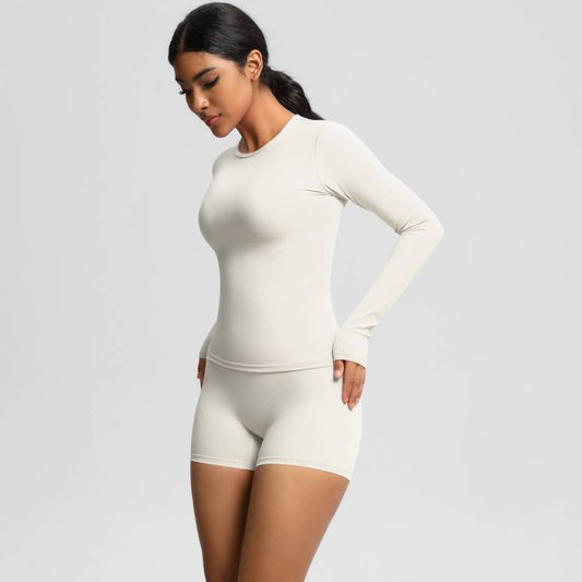 Well-in Vogue FlexContour 2-Piece Training Set | Trendy Outfit Idea for Women by Ro + Ivy | Elevated Basics, Modern Comfort & Style