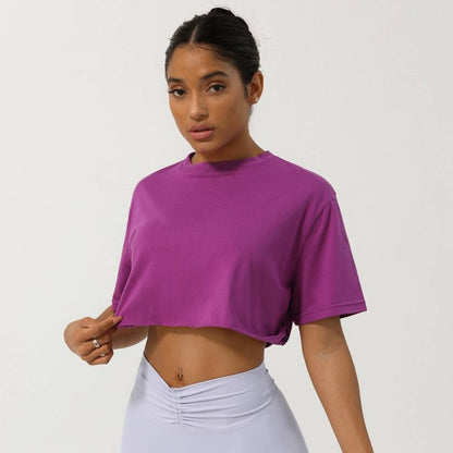 Women’s Loose Sport Cropped T-Shirt | Trendy Active Tops Outfit Idea for Women by Ro + Ivy | Elevated Basics, Modern Comfort & Style